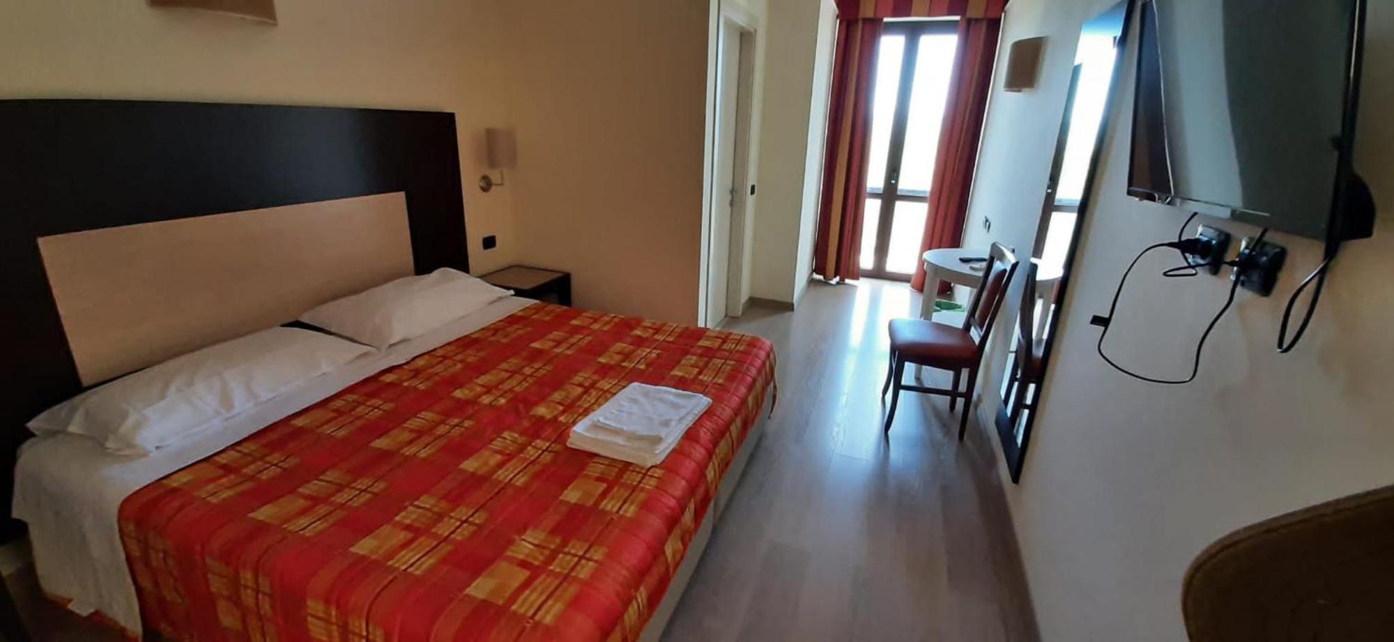 Dades Hotel Castelluccio dei Sauri Exterior foto